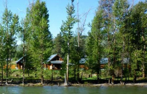 Methow River Lodge Cabins